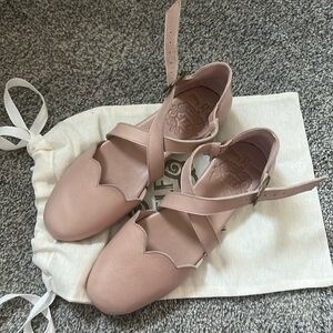 ELF Mangrove Leather Flats